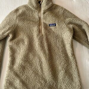 Women’s Patagonia Tan Fleece Quarter Zip Pullover size Medium